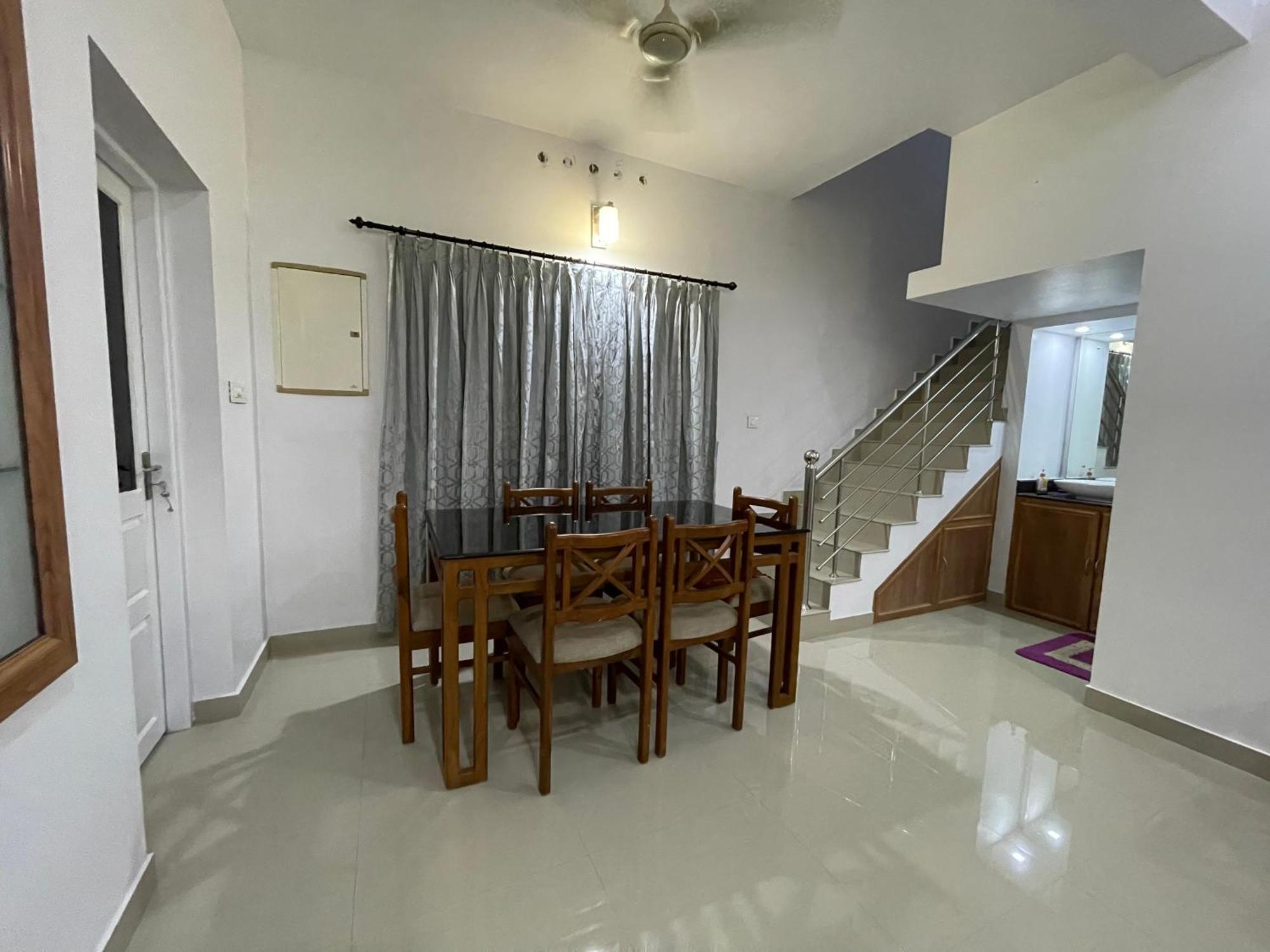 Dream Home Kochi Tripunithura Exterior photo
